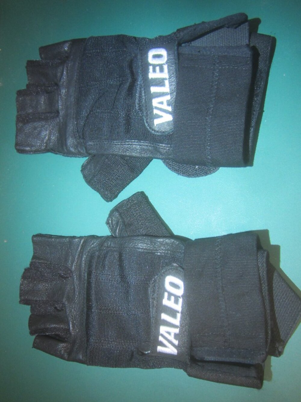 VALEO Gloves